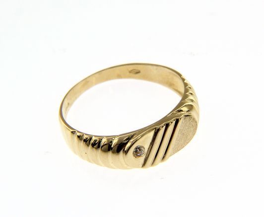 Golden ring k9 with zirgons (code S178398)